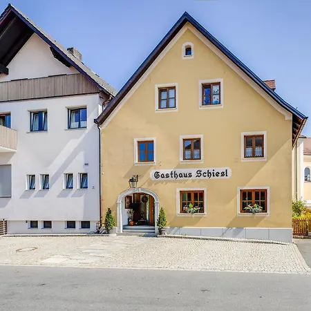 Schiesl Inn